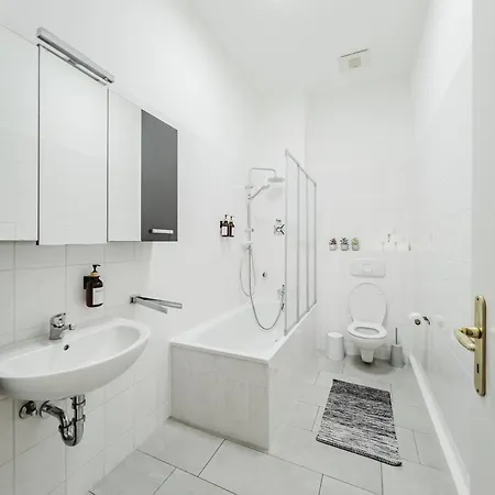 In Der - Zwischen Stadion, Arena, Zoo Appartement Leipzig