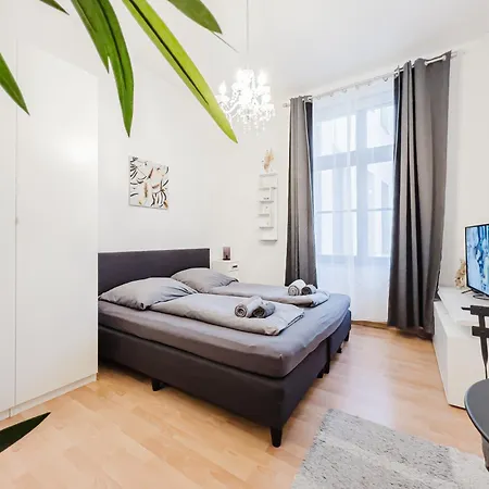 In Der - Zwischen Stadion, Arena, Zoo * Leipzig