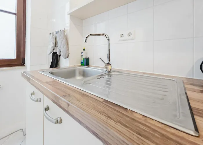 Apartment In Der - Zwischen Stadion, Arena, Zoo *